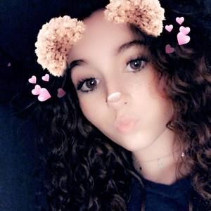 Meet your Posher, Leah